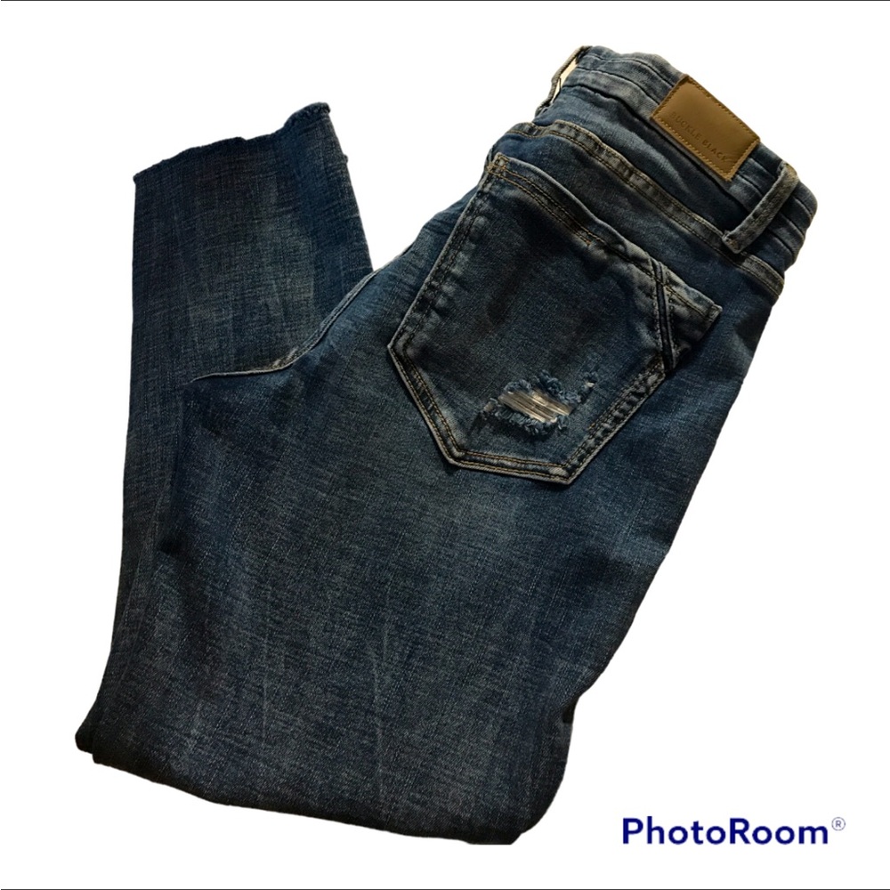 Buckle black ancle jeans